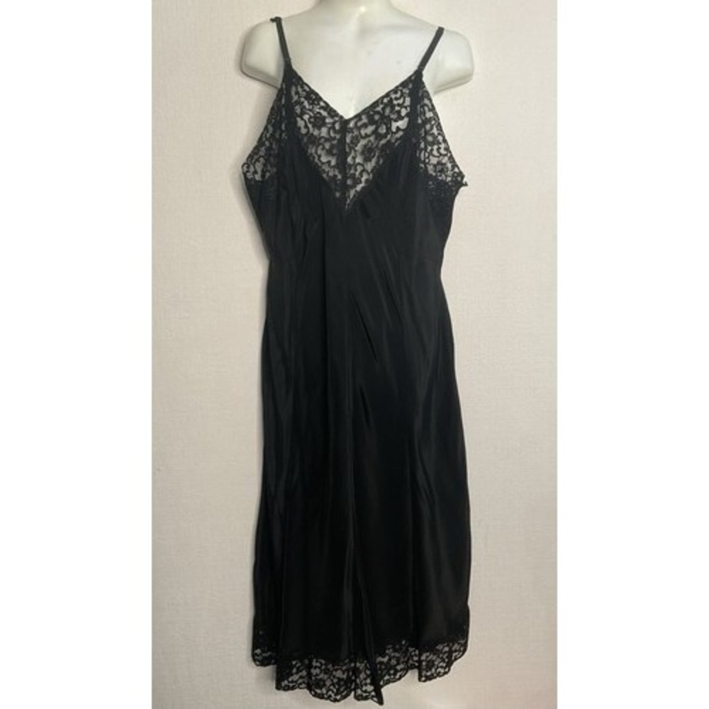VTG Sears Charmode Full Slip Lace Trim Lingerie Dress‎ Women Small Nylon/Acetate